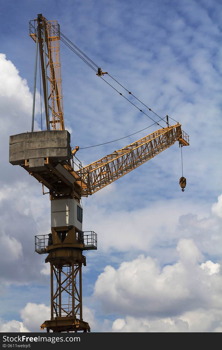 Tower cranes are a modern form of balance crane that consist of the same basic parts.