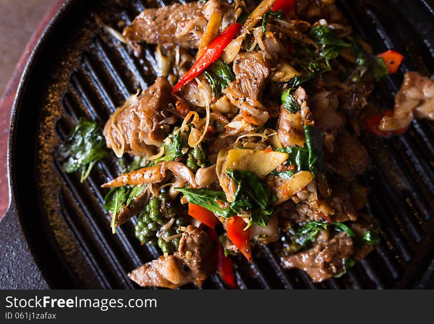 Spicy pan fried meat