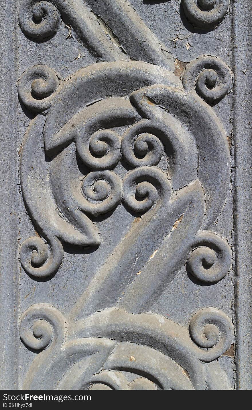 Relief pattern