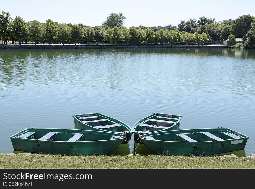 The lake of the Fontainebleau forest and moored boats. The lake of the Fontainebleau forest and moored boats.