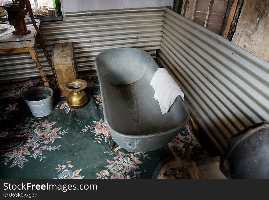 Antique Bath Tub