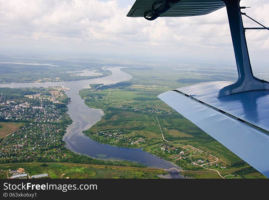 Photo from a height of 600 meters, these shots are taken with ANT. Under the wing of the plane expanse Kimry region Tver region