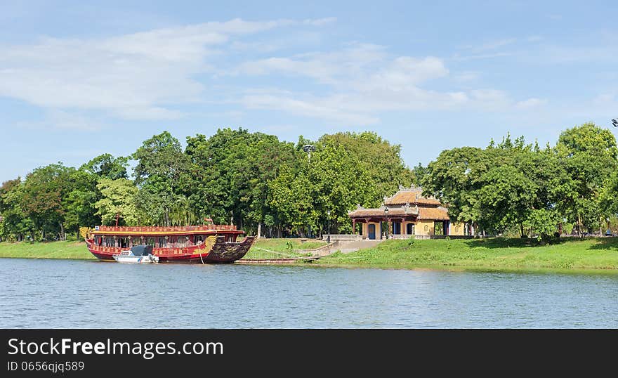 Phu Van Lau - Literature Exhibition Pavilion - In the Imperial City of Hue, the Unesco World Heritage Site