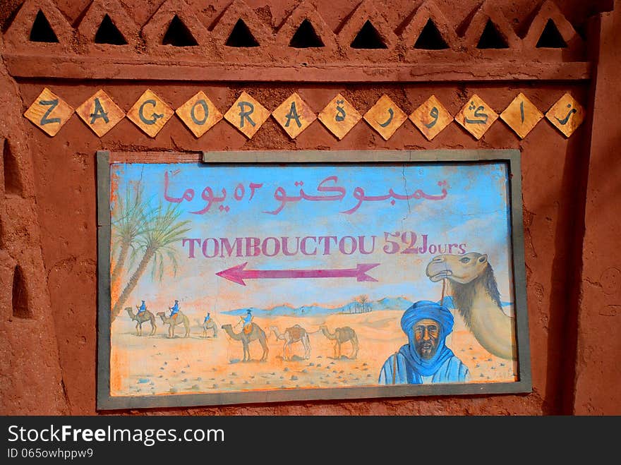 Timbuktu 52 jours road sign. Zagora, Souss-Massa-D