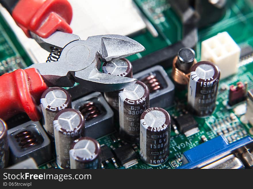 Service repair and maintenance of electronic