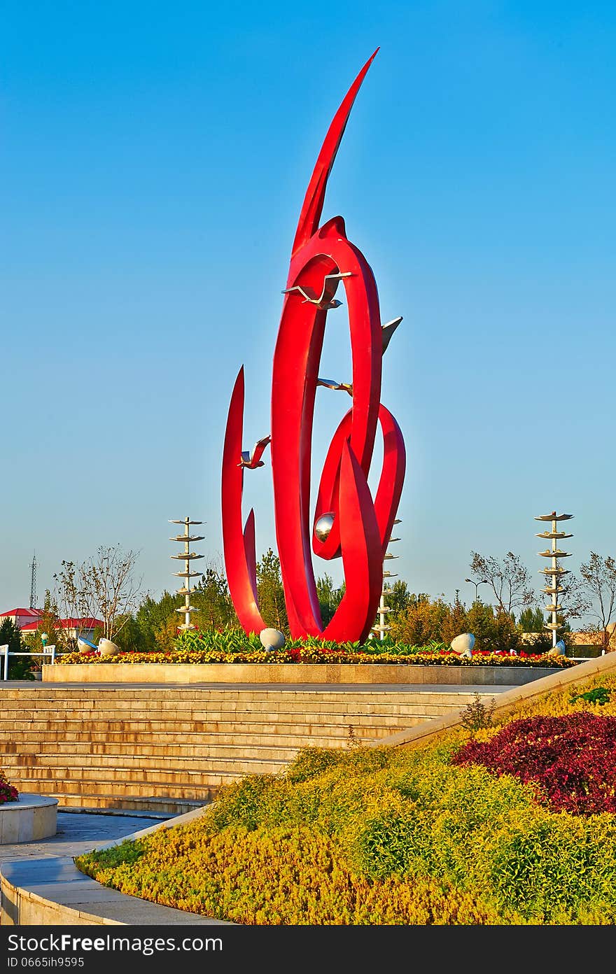 The Sculpture On The Square