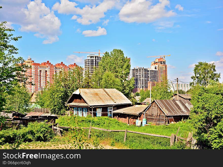 Surgut 2013. building on old private houses &#x28;old town&#x29;, they too will disappear soon. Surgut 2013. building on old private houses &#x28;old town&#x29;, they too will disappear soon