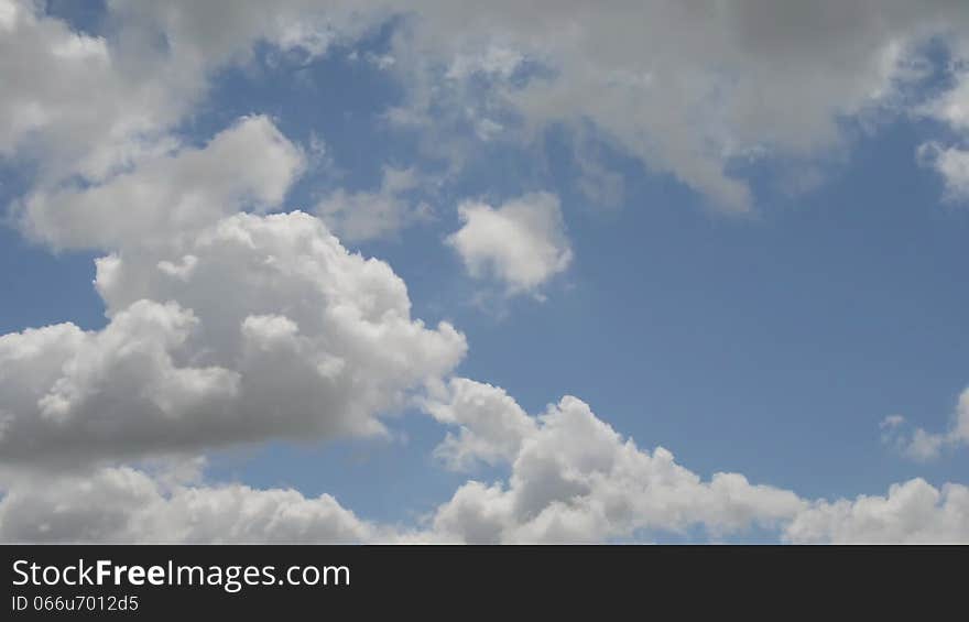 sky with clouds - timelapse