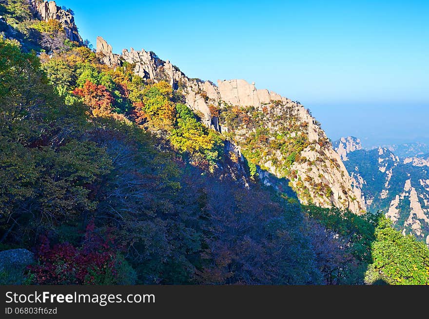 The photo taken in China's Hebei province qinhuangdao city,Zu mountain scenic spot.The time is October 3, 2013. The photo taken in China's Hebei province qinhuangdao city,Zu mountain scenic spot.The time is October 3, 2013.