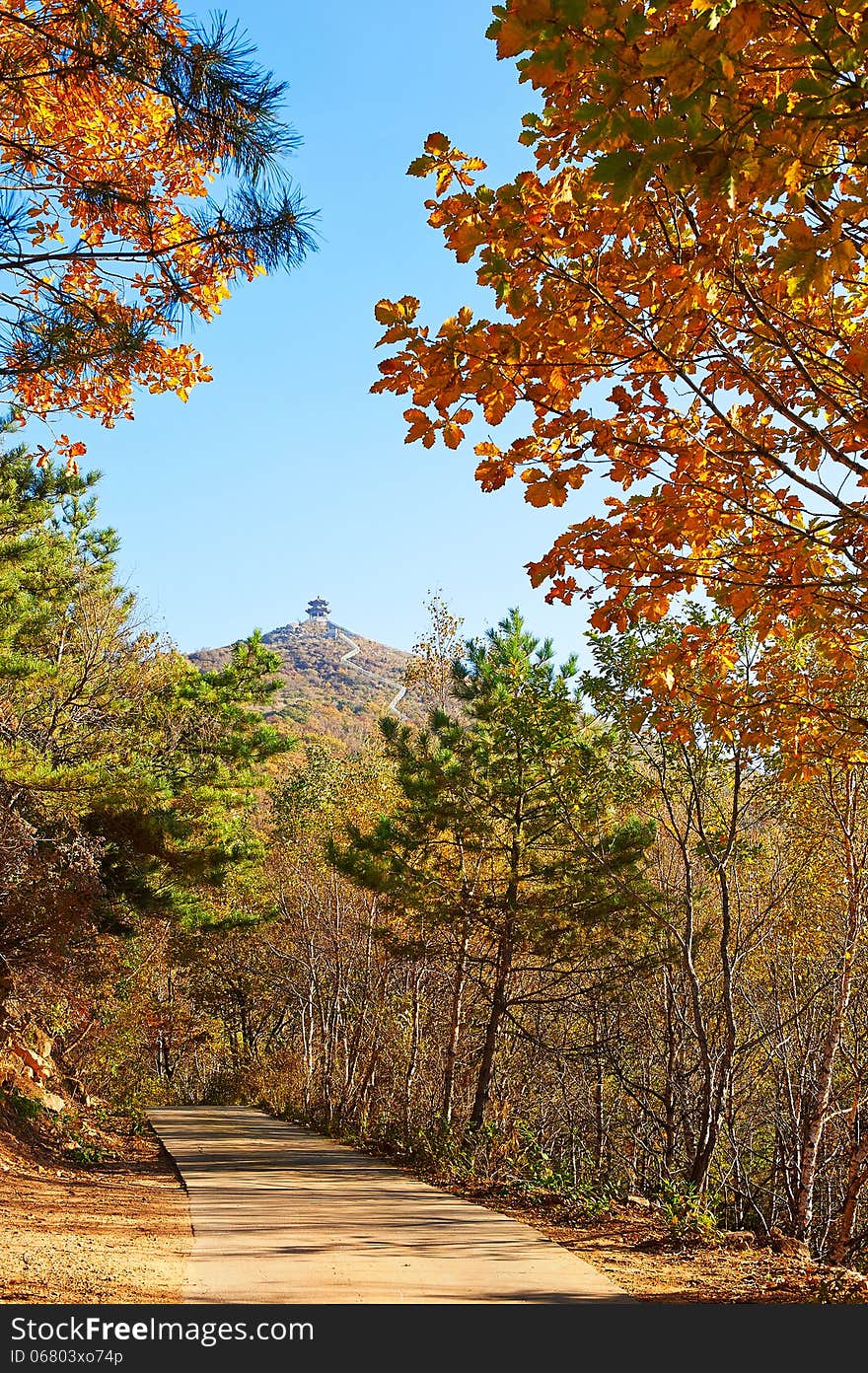 The photo taken in China's Hebei province qinhuangdao city,Zu mountain scenic spot.The time is October 3, 2013. The photo taken in China's Hebei province qinhuangdao city,Zu mountain scenic spot.The time is October 3, 2013.