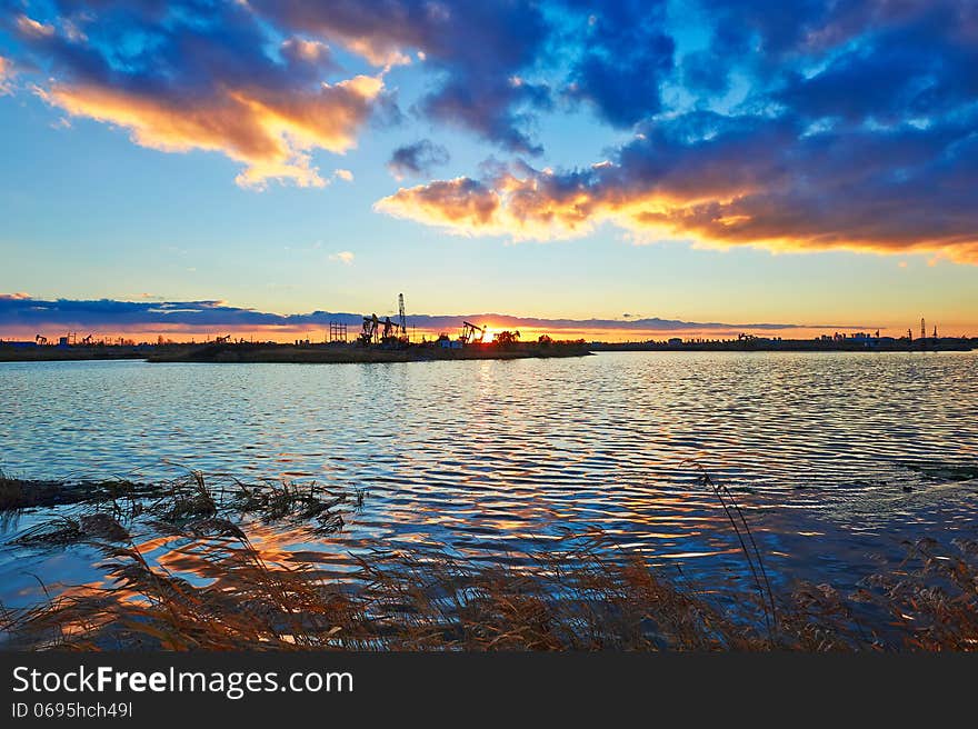 The photo taken in China's heilongjiang province daqing city,chenjiadayuan lake.The time is October 14, 2013. The photo taken in China's heilongjiang province daqing city,chenjiadayuan lake.The time is October 14, 2013.