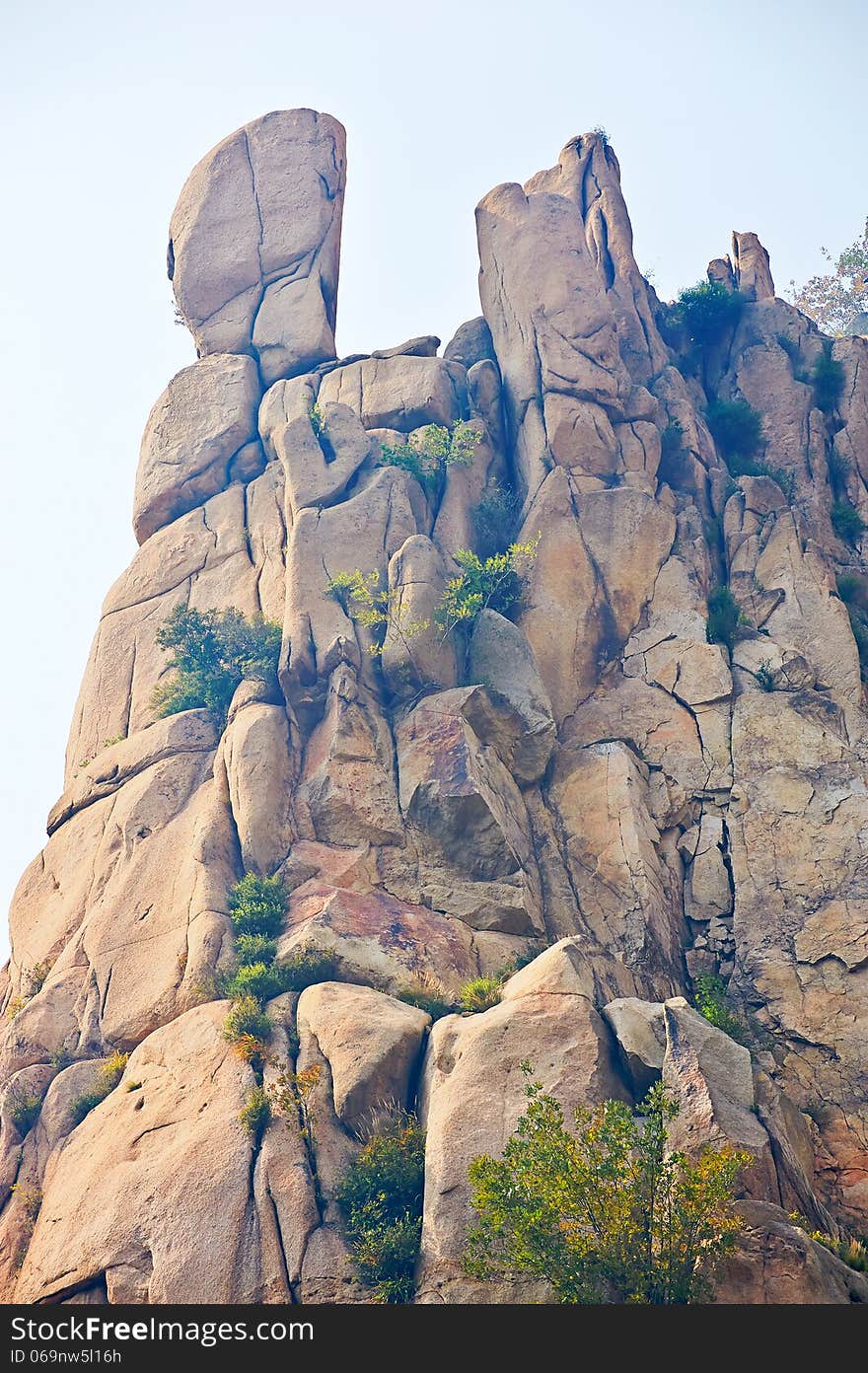 The photo taken in China's Hebei province qinhuangdao city,ancestral mountain scenic area,the gallery valley.The time is October 4, 2013. The photo taken in China's Hebei province qinhuangdao city,ancestral mountain scenic area,the gallery valley.The time is October 4, 2013.