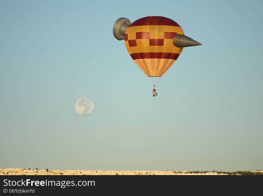 Image of the International Ballon Festival at Leon Guanajuato Mexico November 2013 (festival Internacional del Globo). Photo taken on: November 18th, 2013. Image of the International Ballon Festival at Leon Guanajuato Mexico November 2013 (festival Internacional del Globo). Photo taken on: November 18th, 2013