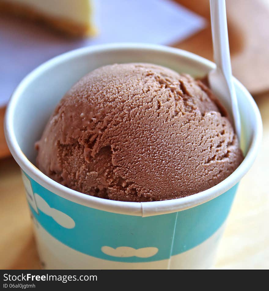 Chocolate ice cream scoop 3