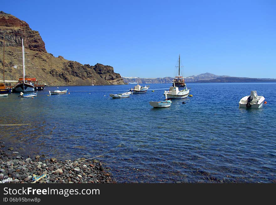 Magnificent view of Thirasia island shore and Sant