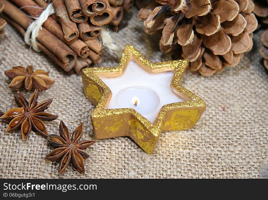 Christmas anice star and pine cone