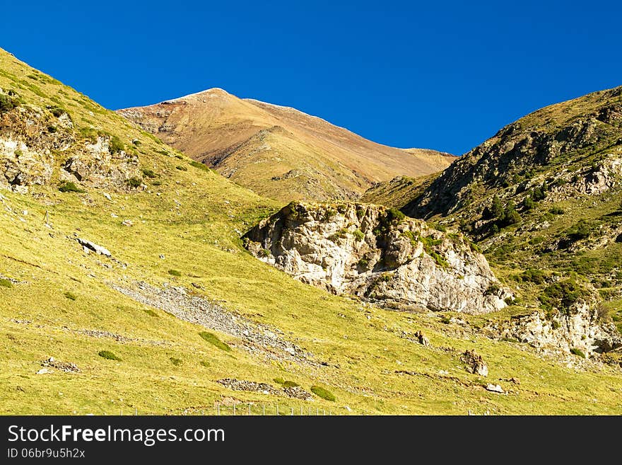 Beautiful mountain peaks in Spain (Pyreness)