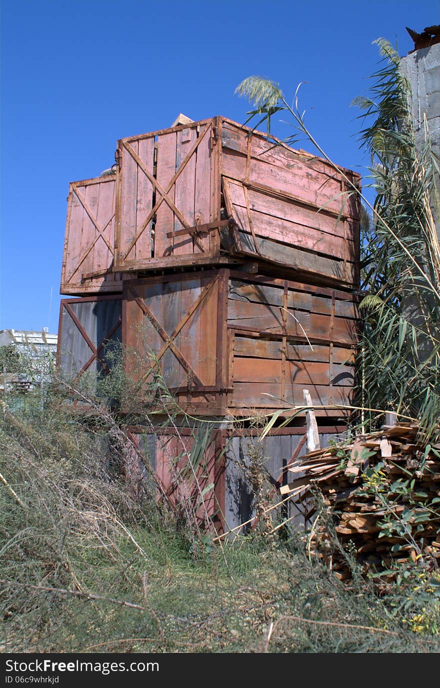 Containers And Boxes