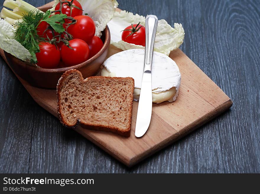 Camembert And Vegetables