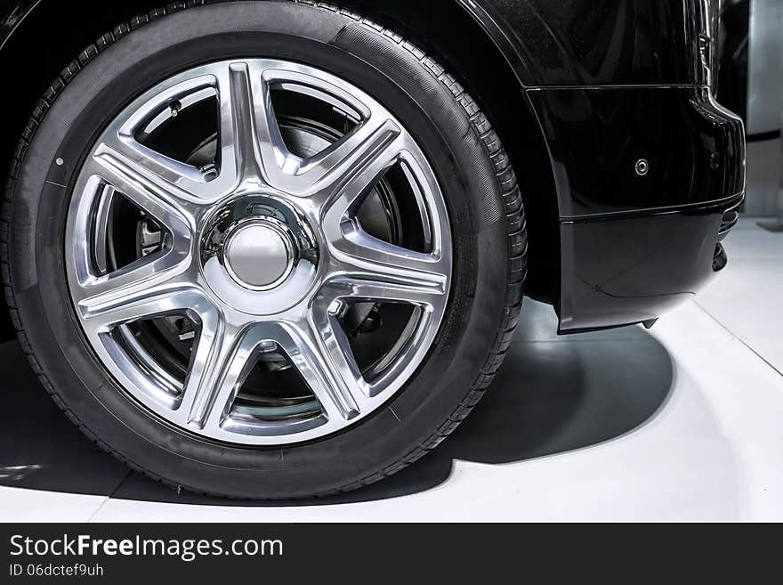 Limousine Wheel