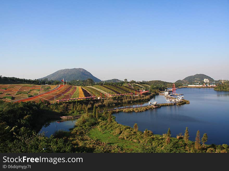 This is a Chinese southern landscape photo. This is a Chinese southern landscape photo.