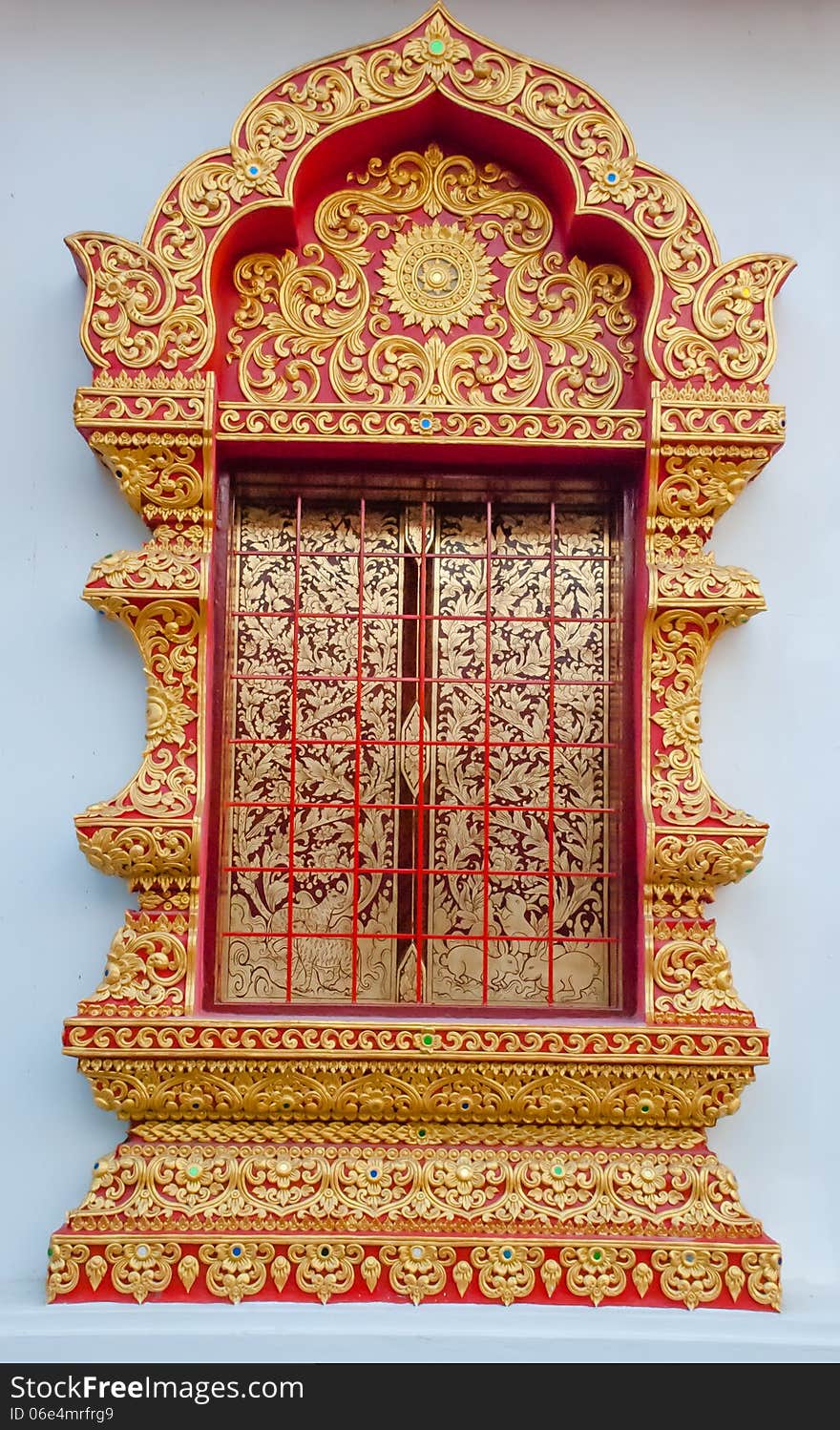 Detail of temple s door chiangmai , Thailand .