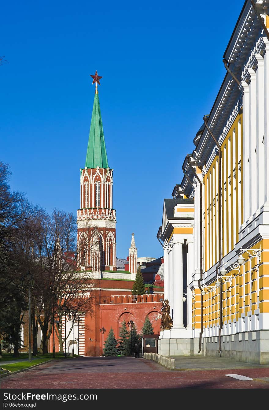 The Senat building and the St. Nicholas (Nikolskaya) Tower in Moskow Kremlin. The Senat building and the St. Nicholas (Nikolskaya) Tower in Moskow Kremlin