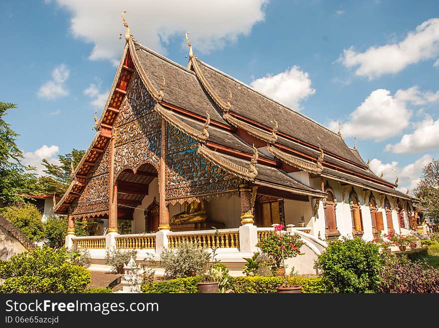 Thai temple The modern world ri.