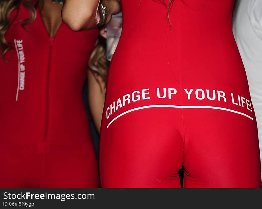 Charge Up Your Life!_Attractive Women_Female Body