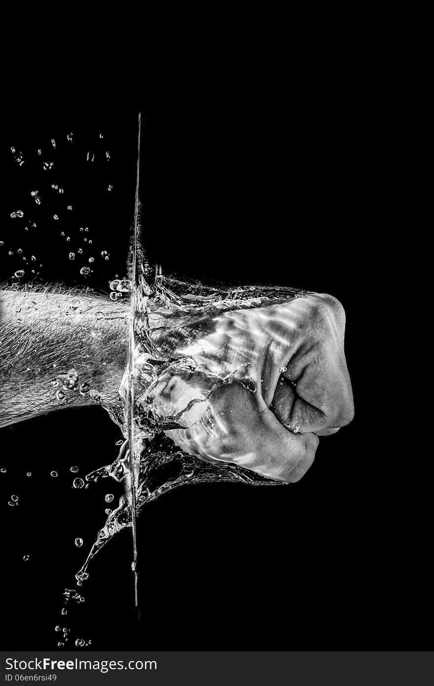 Splashing Fist