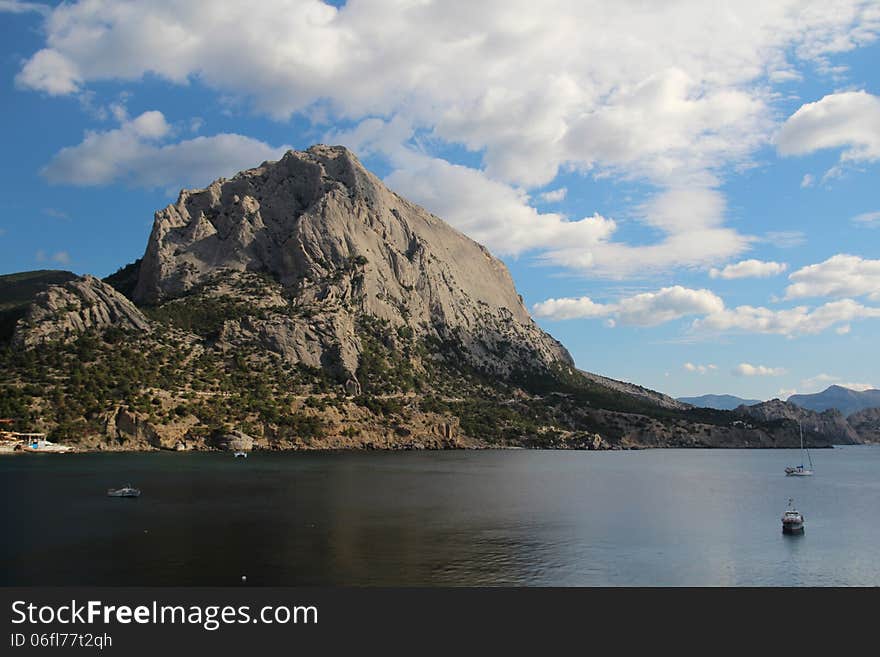 Golithsyn Path and the mountain Sokol, Crimea