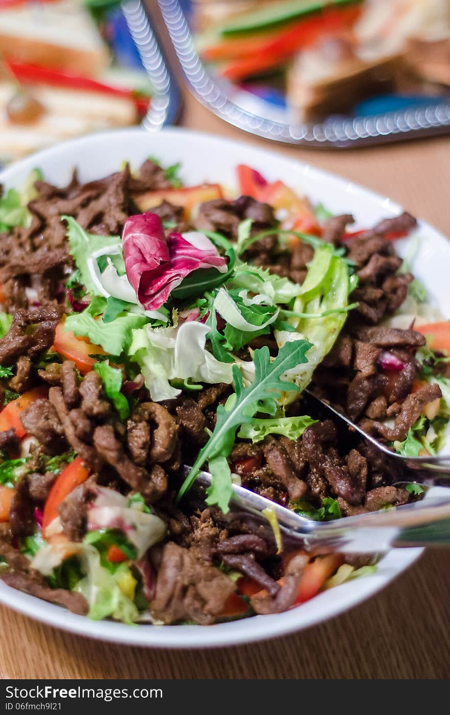 Asian beef salad with vegetables