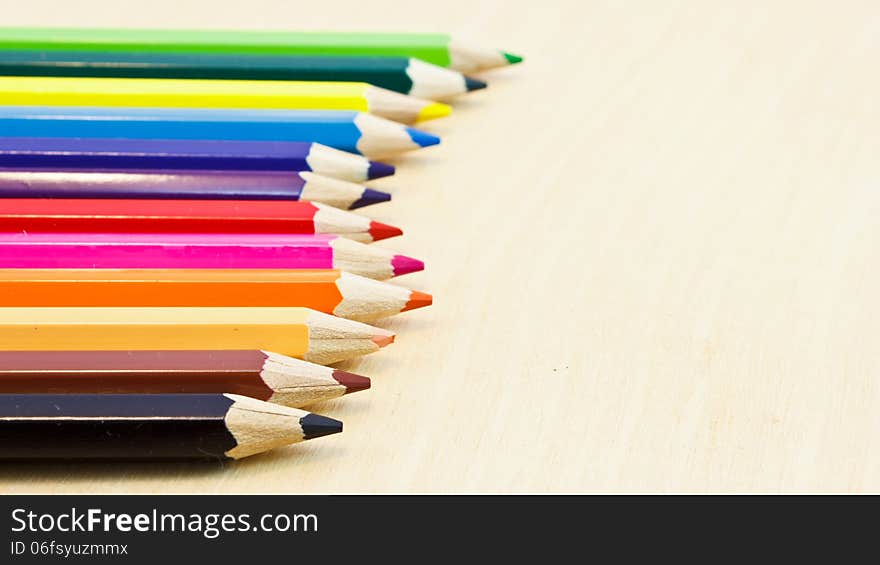 Coloured short pencils