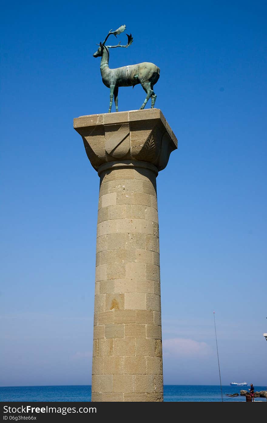 Rodos symbol at the entrace of the harbor