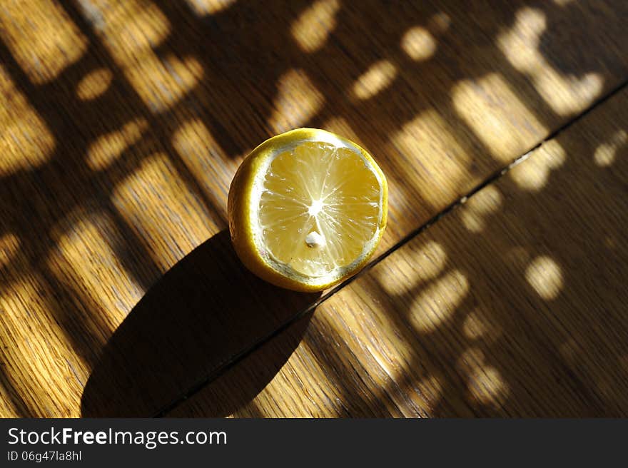 Lemon on the table