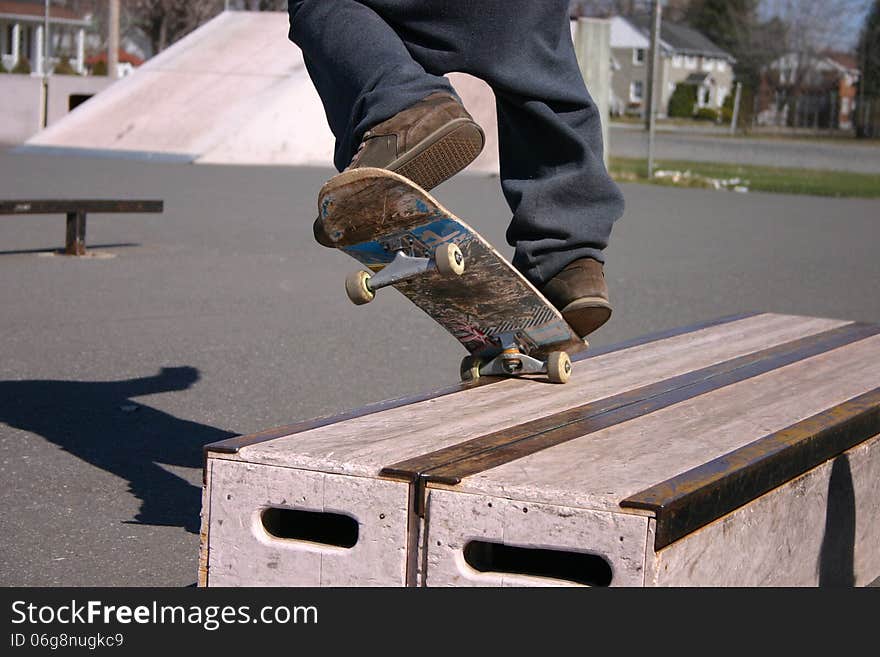 Skateboard grind