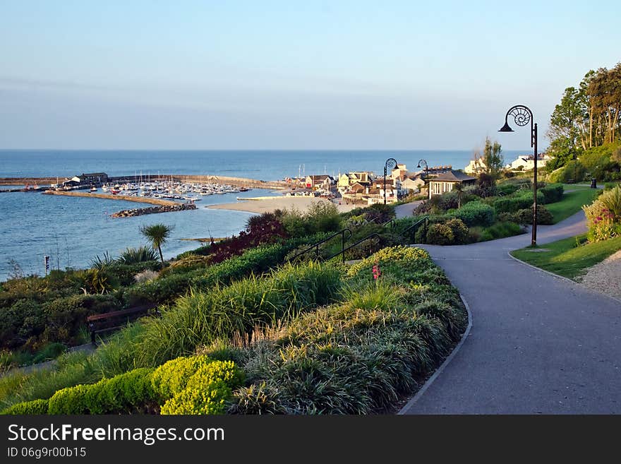 Overview of Lyme Regis from Langmoor-Lister Gardens in the early morning light. Overview of Lyme Regis from Langmoor-Lister Gardens in the early morning light.