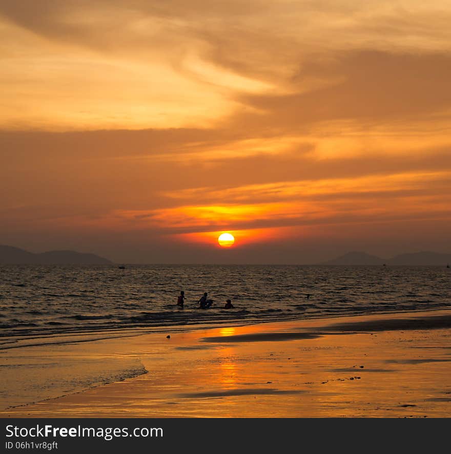 Sunset at Ban Phe beach,Rayong Thailand