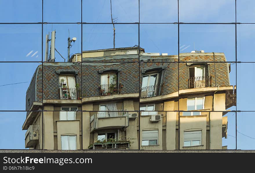 Apartments reflected in the facade of Bucharest Financial Plaza. Photo Taken: June 6, 2013. Apartments reflected in the facade of Bucharest Financial Plaza. Photo Taken: June 6, 2013