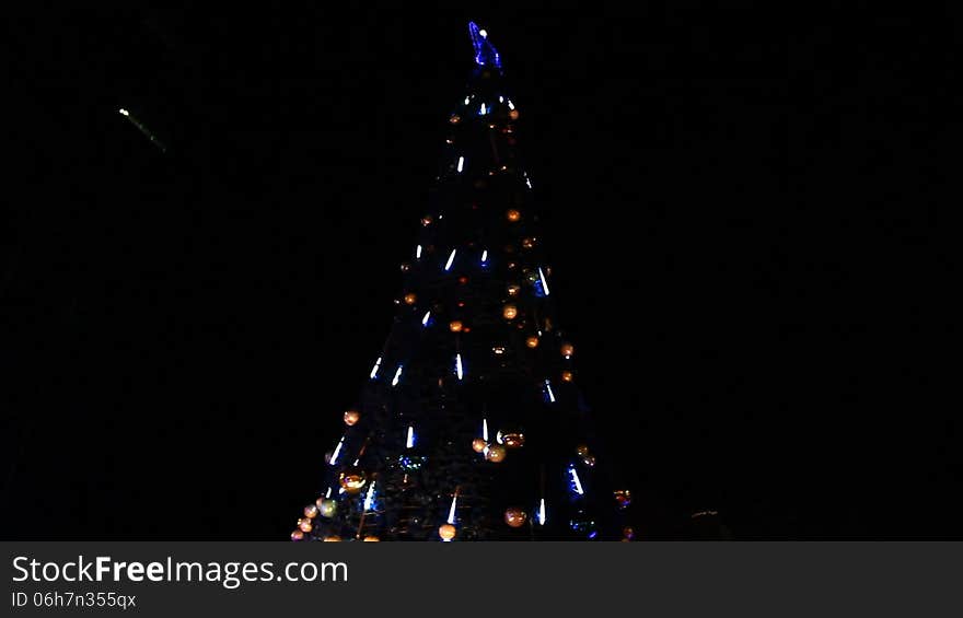 Christmas Tree with Light Moving