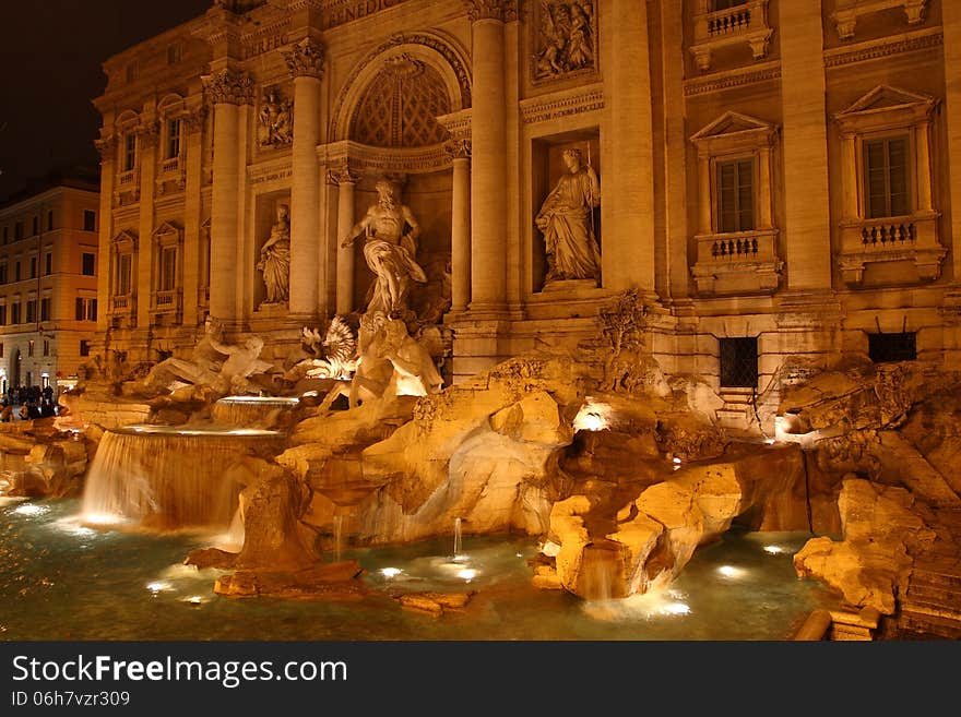 Night pictures of Trevi Fountain in Rome, Italy