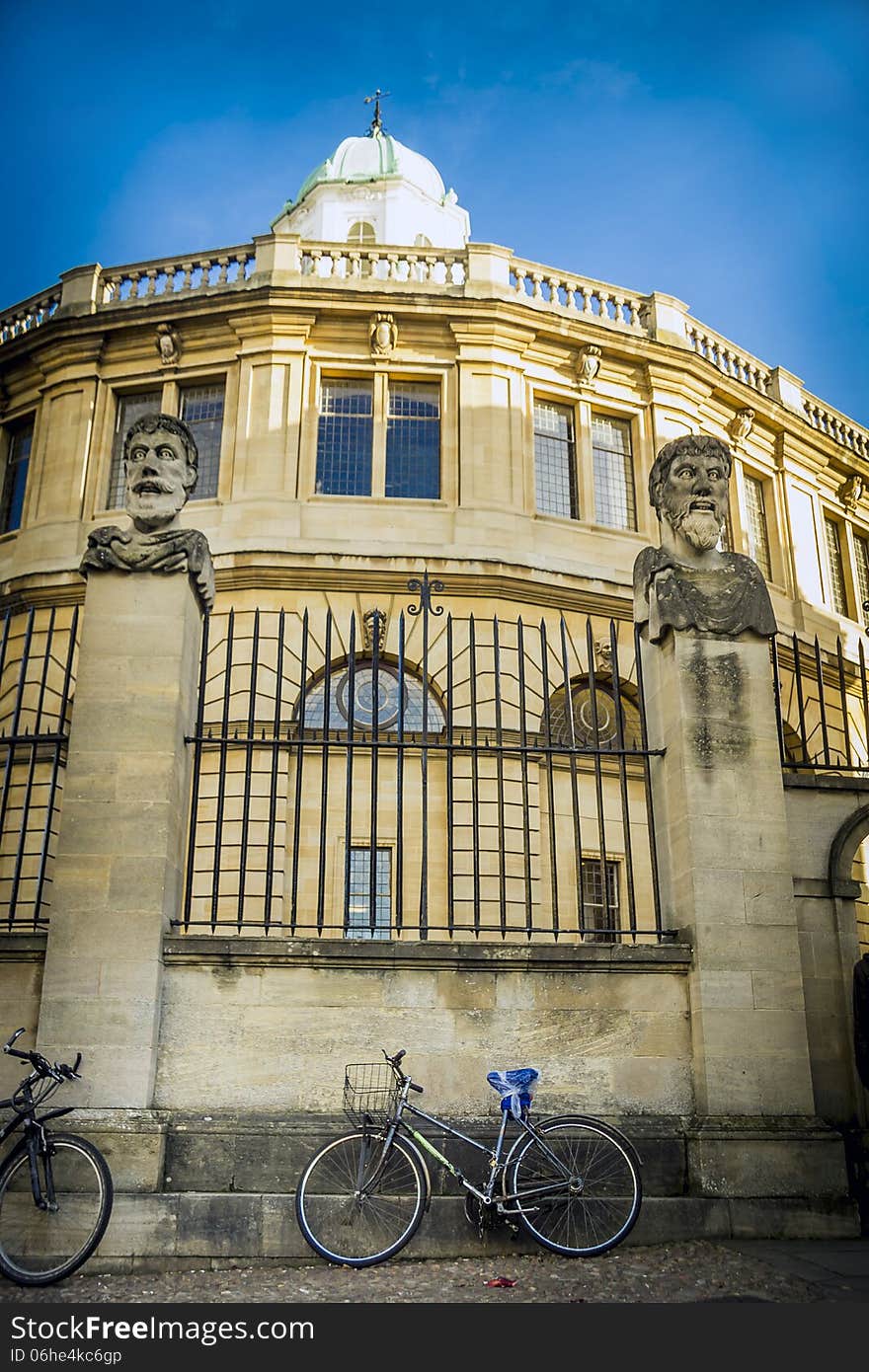 Student bikes at Oxford University