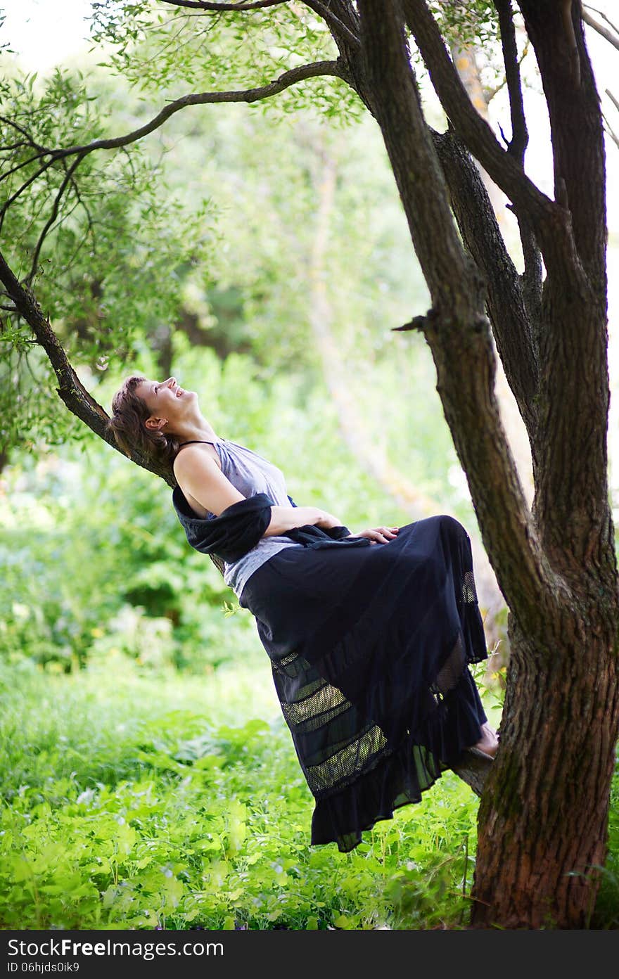 Relaxing on a tree