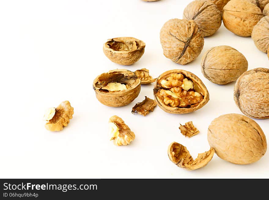 Walnuts, a large pile, large size.