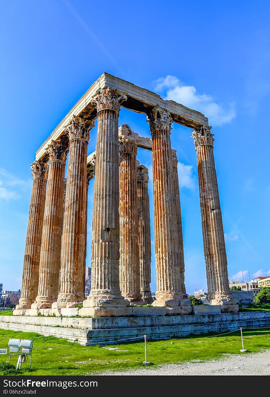 Ruins Of Ancient Temple Of Zeus, Athens, Greece