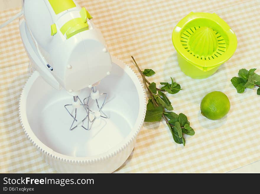 Green stuff - juicer, mixer, lime, mint. Green stuff - juicer, mixer, lime, mint