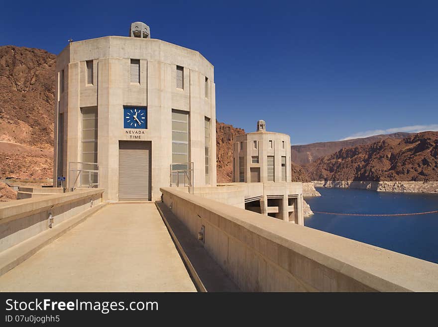 Two of the Hoover Dam intake towers, seen from the Nevada side of the structure. Two of the Hoover Dam intake towers, seen from the Nevada side of the structure.