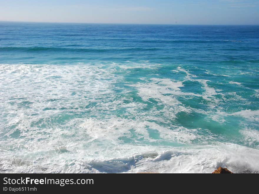 A Beautiful picture of an Ocean  in Portugal. A Beautiful picture of an Ocean  in Portugal.