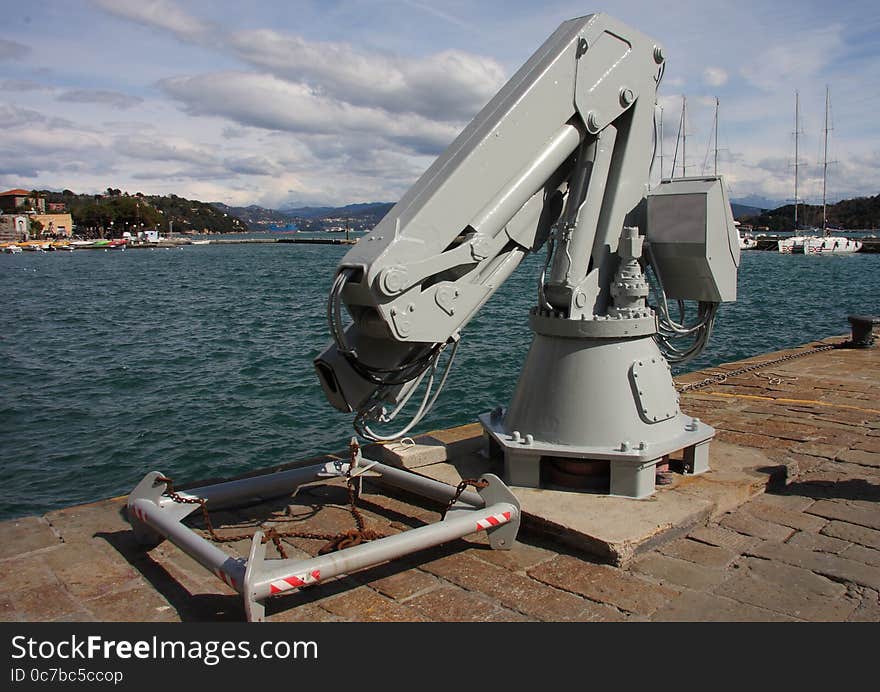 A crane to put the boats into the sea