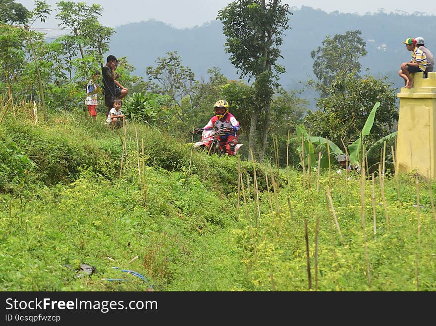 Motorcycle lunge nature